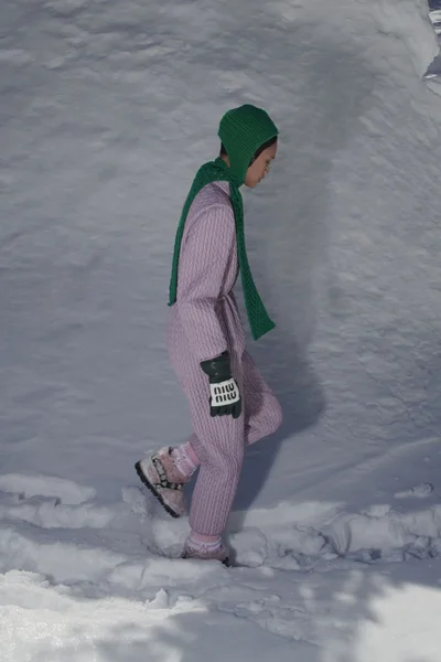 Look 11
